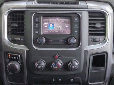 2024 RAM 1500 Classic Warlock Crew Cab 4x2 5'7' Box