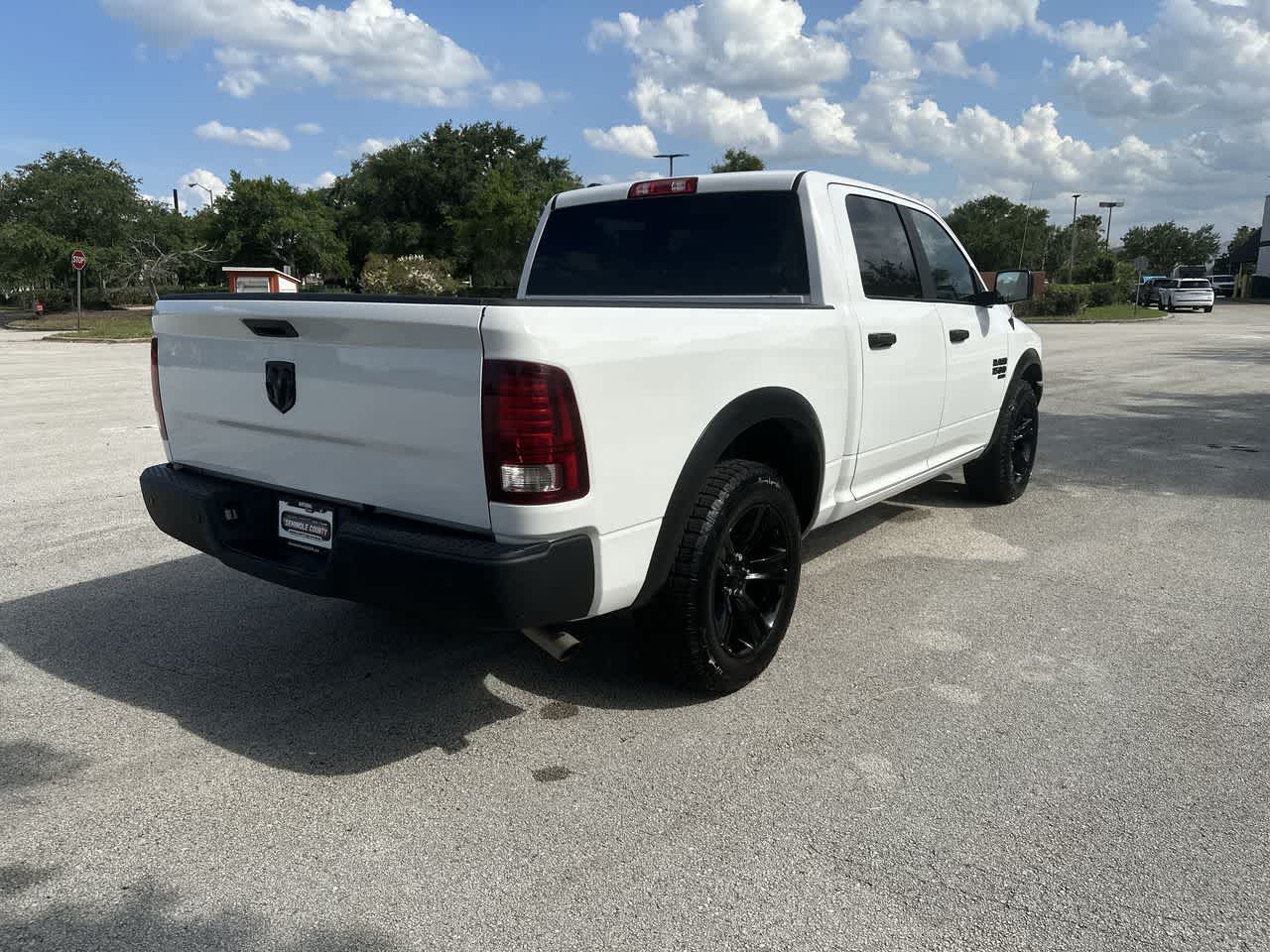 2024 RAM 1500 Classic Warlock Crew Cab 4x2 5'7' Box