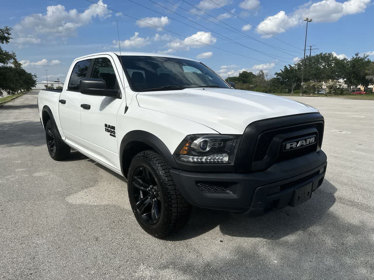 2024 RAM 1500 Classic Warlock Crew Cab 4x2 5'7' Box