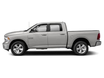 2019 RAM 1500 Classic SLT Crew Cab 4x2 6'4' Box