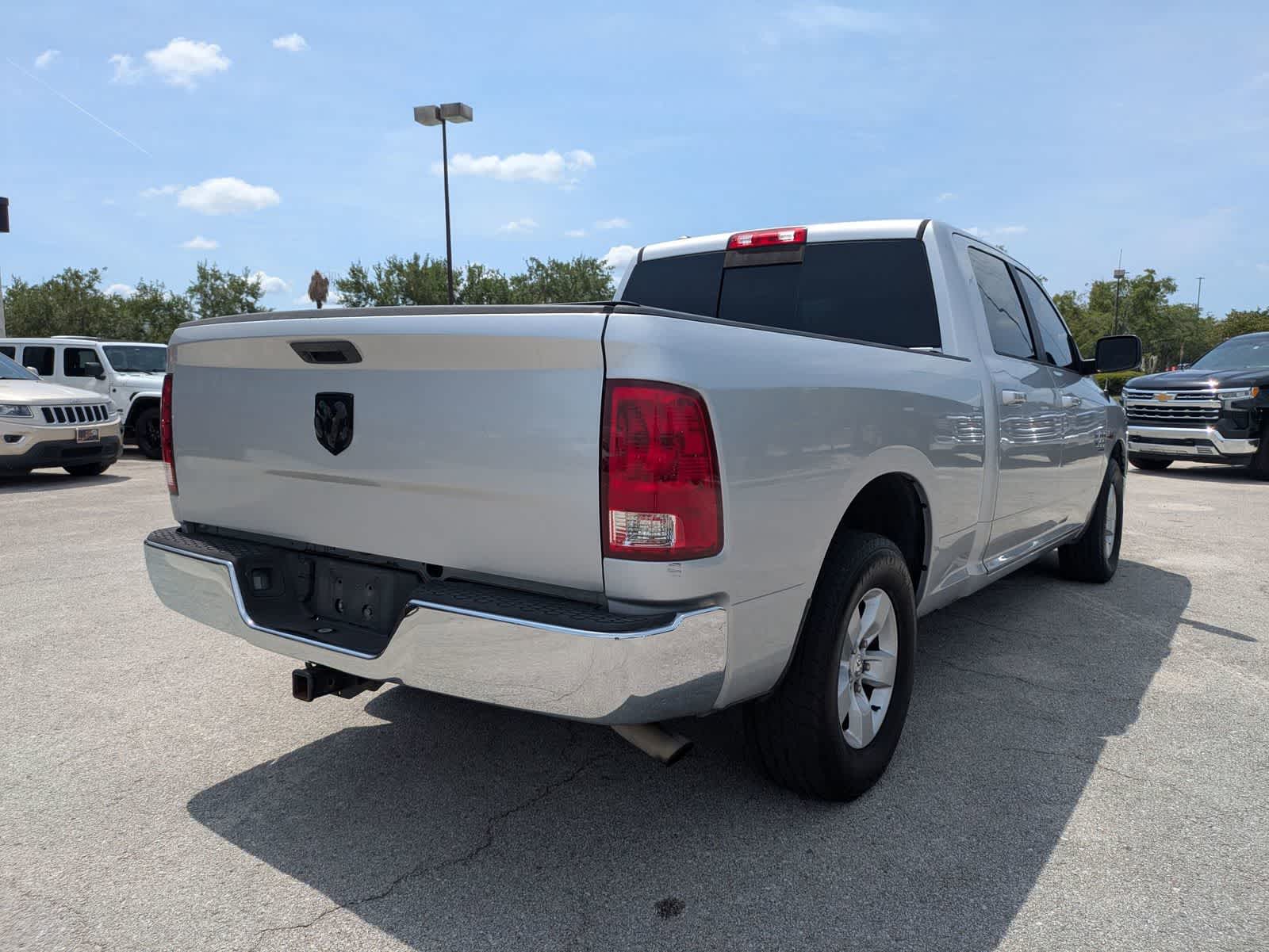 2019 RAM 1500 Classic SLT Crew Cab 4x2 6'4' Box