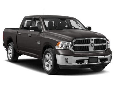 2019 RAM 1500 Classic SLT Crew Cab 4x2 6'4' Box