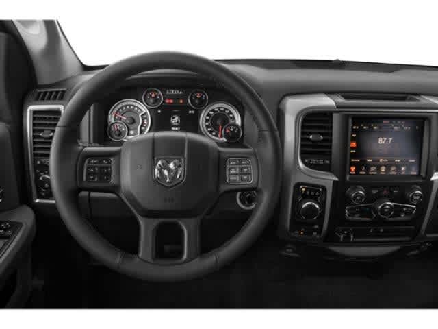 2019 RAM 1500 Classic SLT Crew Cab 4x2 6'4' Box
