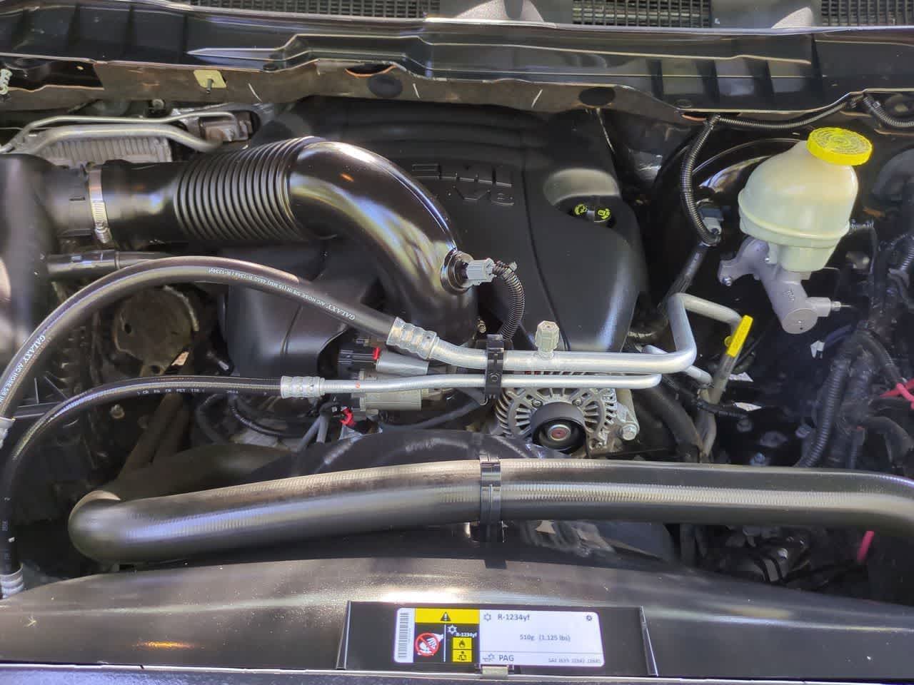 2017 RAM 1500 Laramie Quad Cab 4x4 6'4' Box