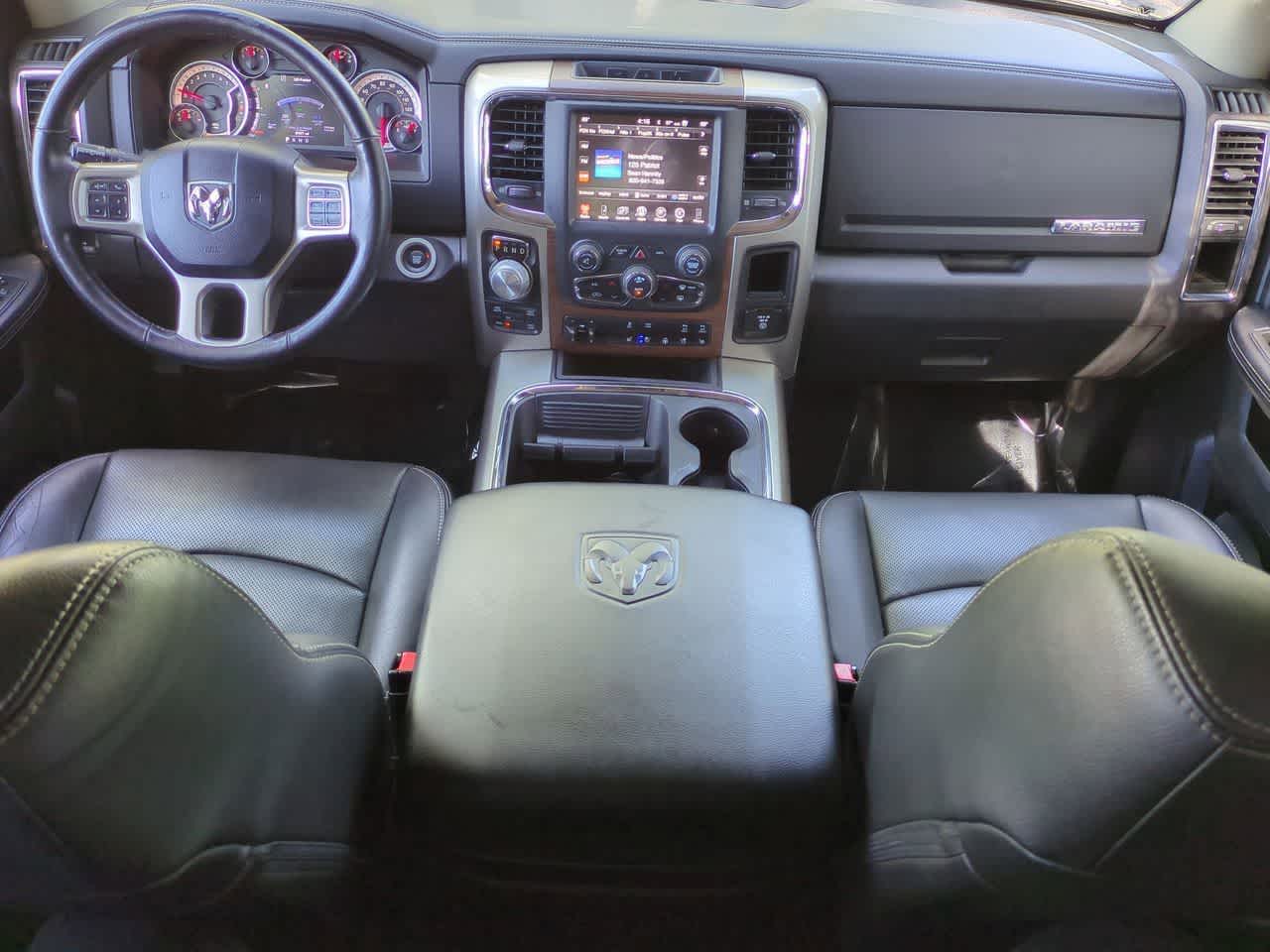 2017 RAM 1500 Laramie Quad Cab 4x4 6'4' Box