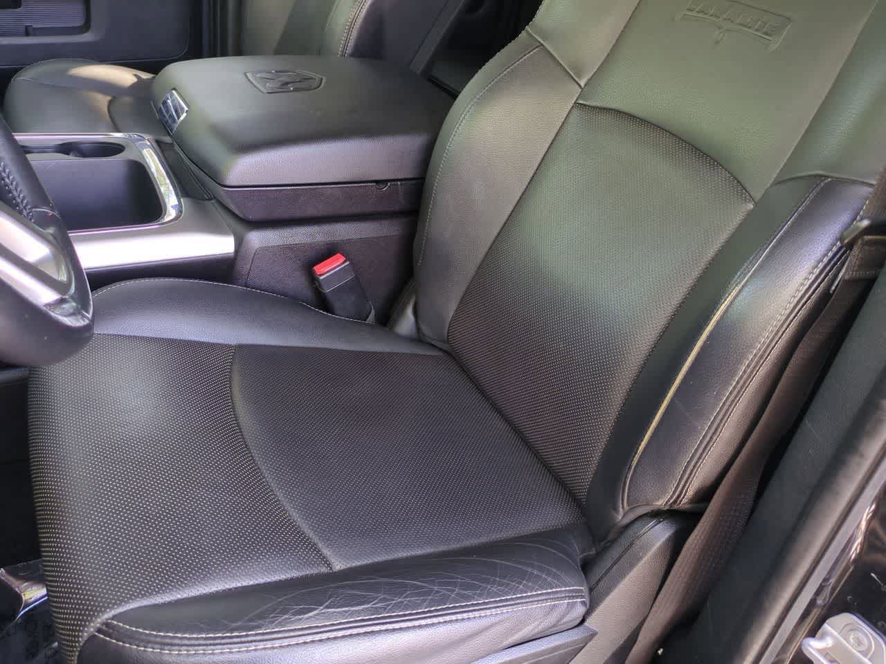 2017 RAM 1500 Laramie Quad Cab 4x4 6'4' Box