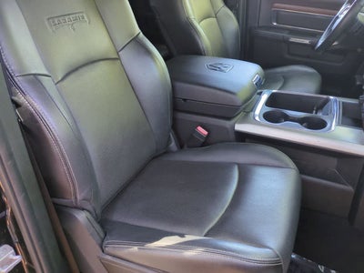 2017 RAM 1500 Laramie Quad Cab 4x4 6'4' Box