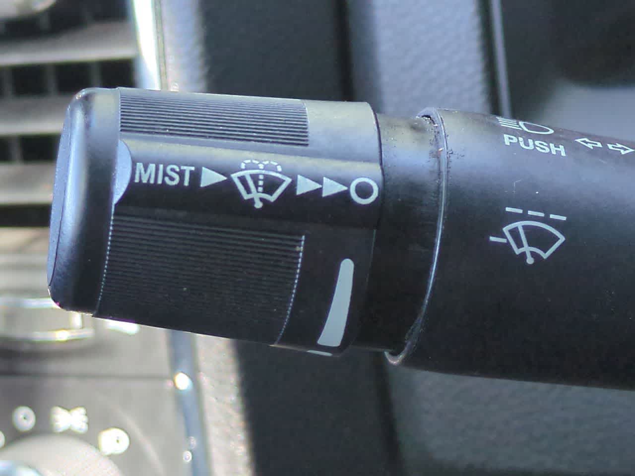 2017 RAM 1500 Laramie Quad Cab 4x4 6'4' Box