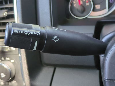 2017 RAM 1500 Laramie Quad Cab 4x4 6'4' Box