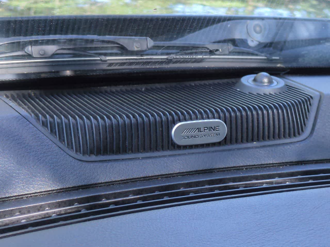 2017 RAM 1500 Laramie Quad Cab 4x4 6'4' Box