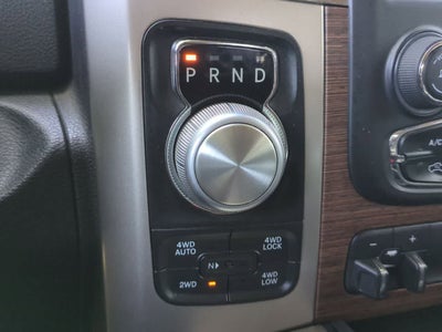 2017 RAM 1500 Laramie Quad Cab 4x4 6'4' Box