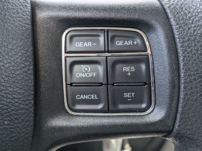2018 RAM 1500 Express Crew Cab 4x4 5'7' Box