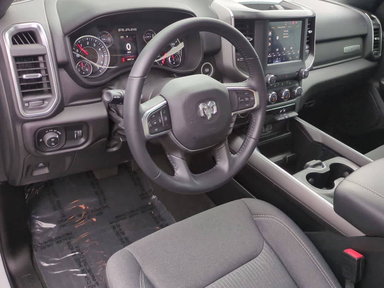 2024 RAM 1500 Big Horn Quad Cab 4x2 6'4' Box