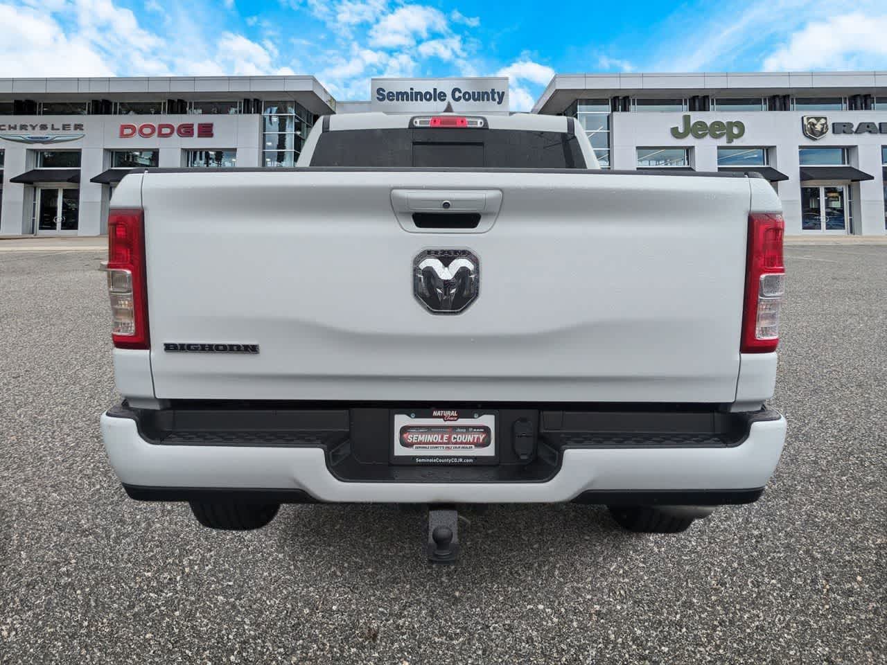 2024 RAM 1500 Big Horn Quad Cab 4x2 6'4' Box