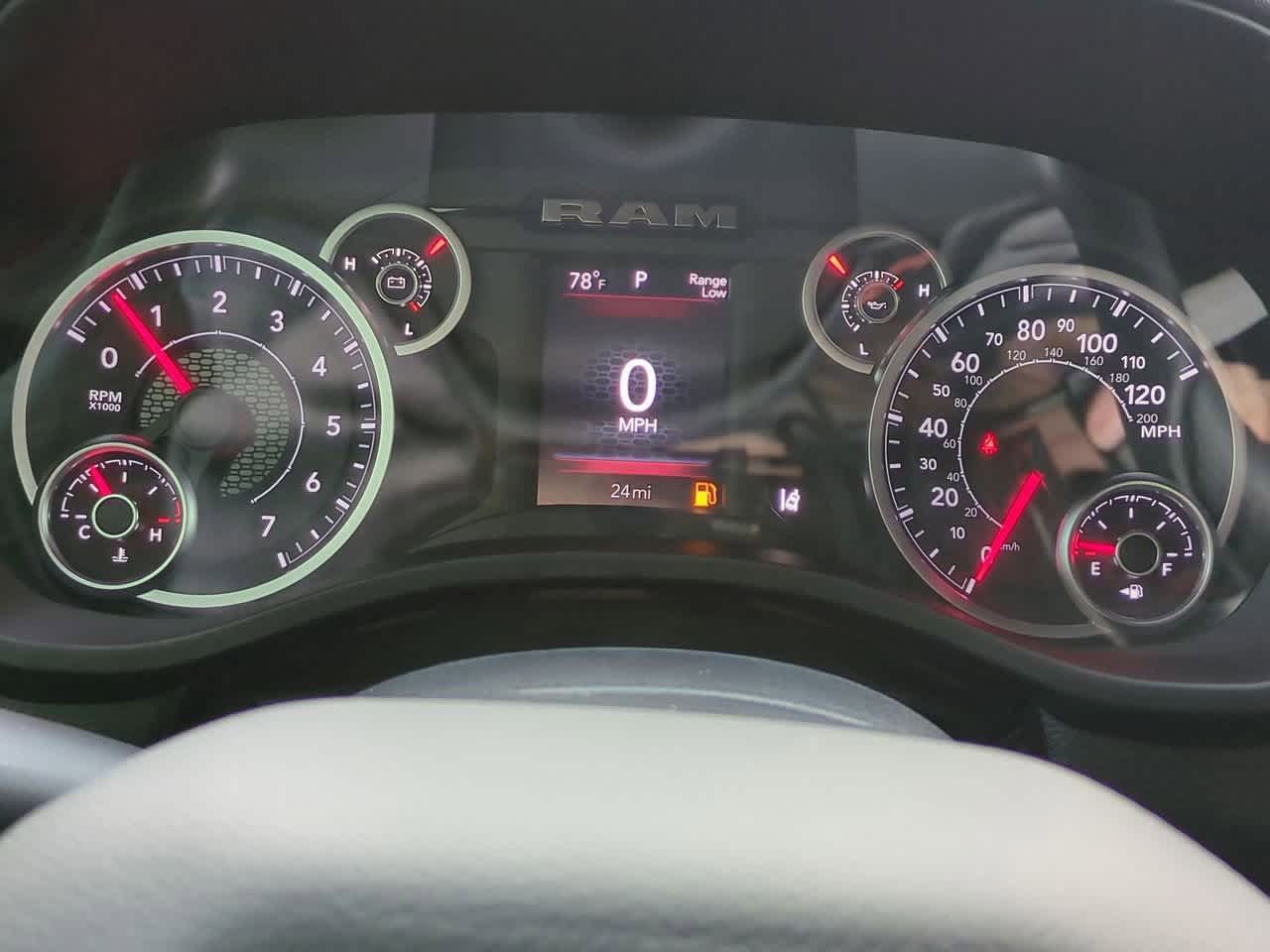 2026 RAM Ram 1500 RAM 1500 EXPRESS CREW CAB 4X2 5'7' BOX