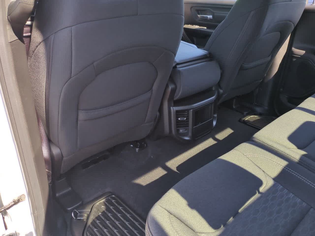 2026 RAM Ram 1500 RAM 1500 EXPRESS CREW CAB 4X2 5'7' BOX