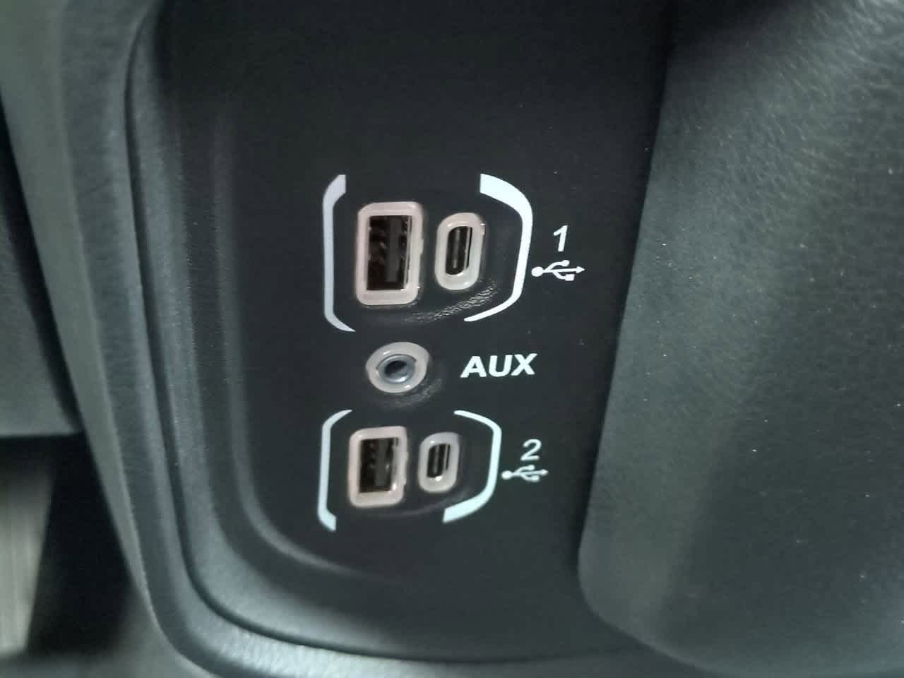 2026 RAM Ram 1500 RAM 1500 EXPRESS CREW CAB 4X2 5'7' BOX