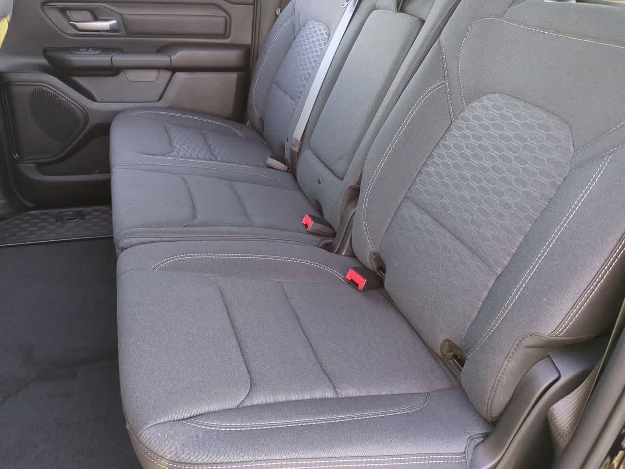 2026 RAM Ram 1500 RAM 1500 EXPRESS CREW CAB 4X2 5'7' BOX