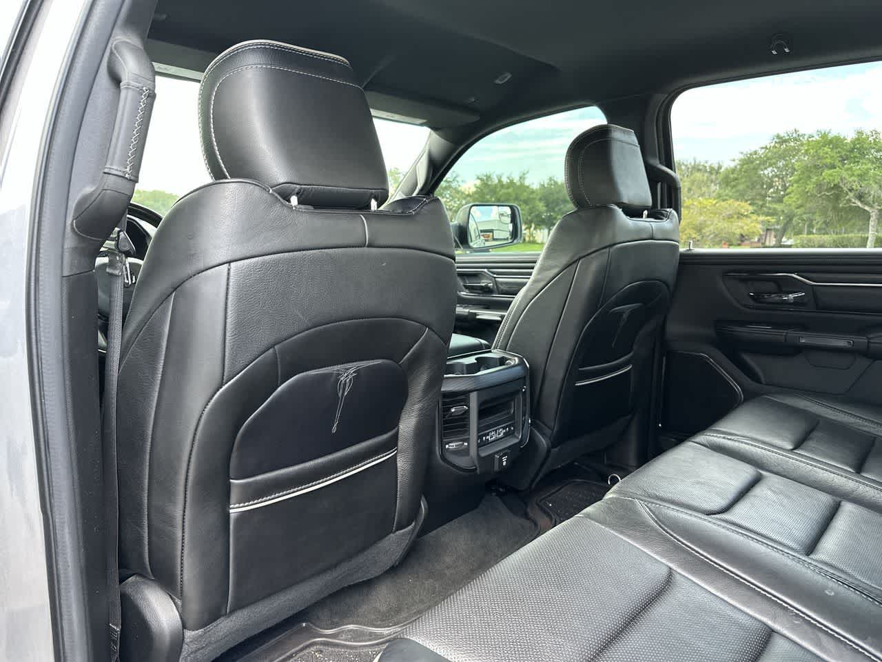 2022 RAM 1500 Limited Crew Cab 4x2 5'7' Box