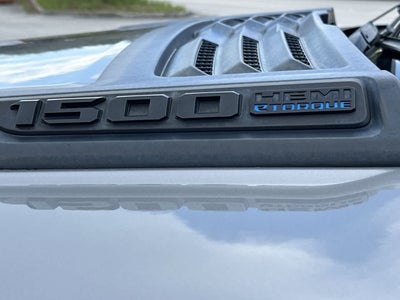 2022 RAM 1500 Limited Crew Cab 4x2 5'7' Box