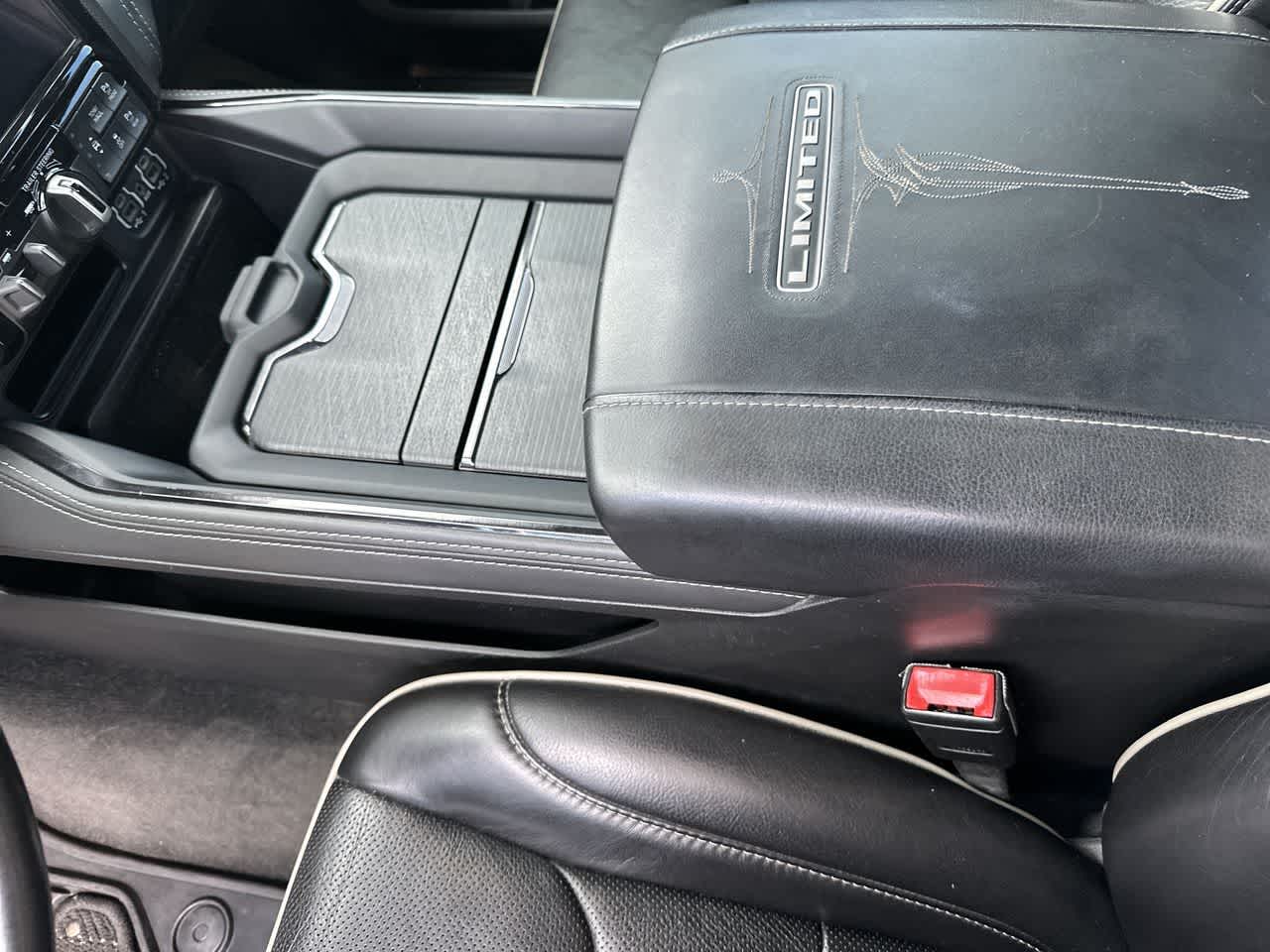 2022 RAM 1500 Limited Crew Cab 4x2 5'7' Box