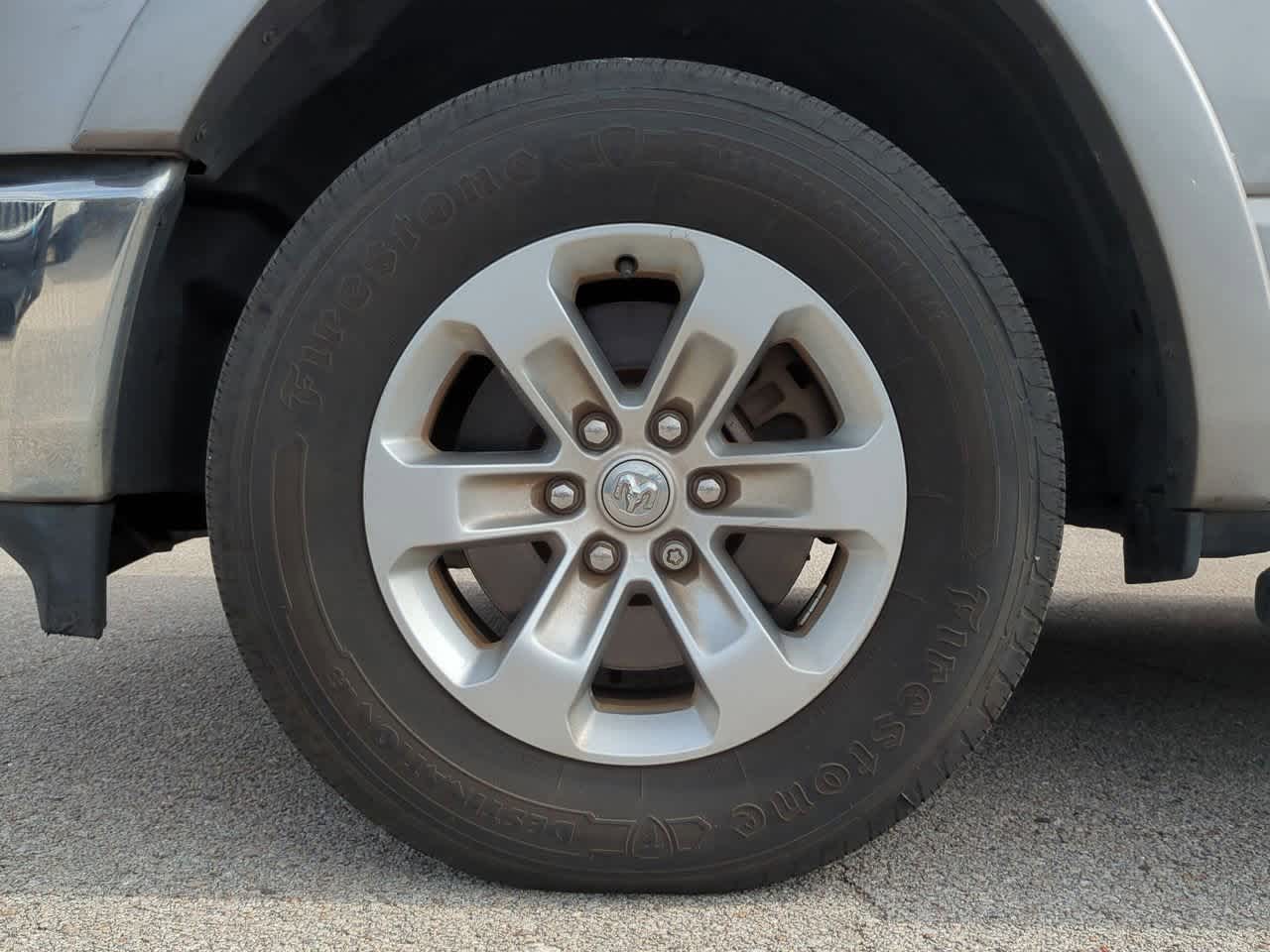 2019 RAM 1500 Laramie Crew Cab 4x2 5'7' Box