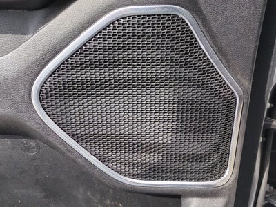 2019 RAM 1500 Laramie Crew Cab 4x2 5'7' Box