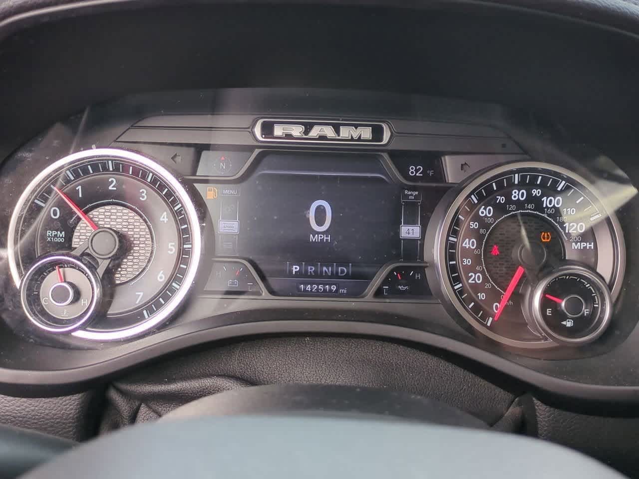 2019 RAM 1500 Laramie Crew Cab 4x2 5'7' Box