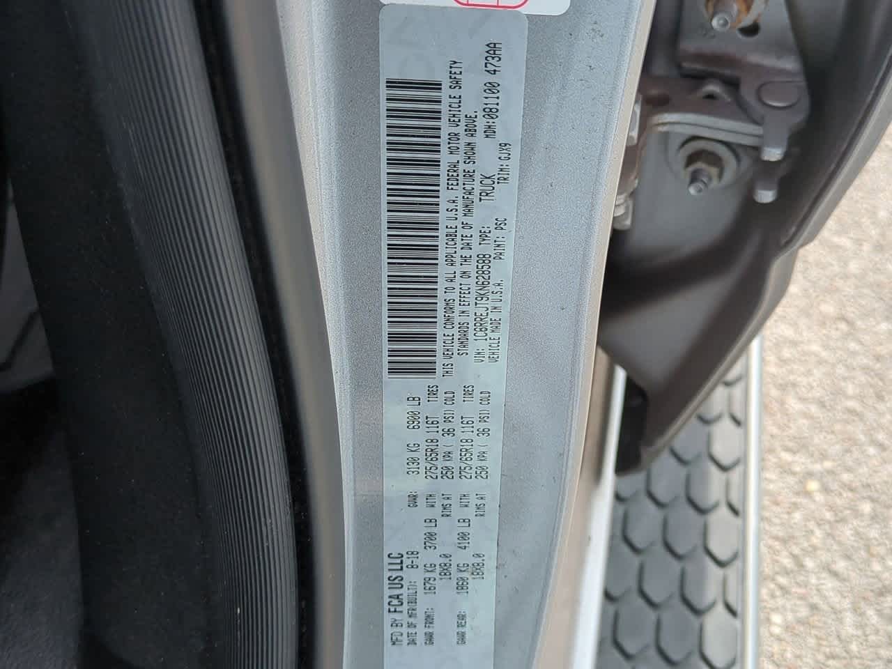 2019 RAM 1500 Laramie Crew Cab 4x2 5'7' Box