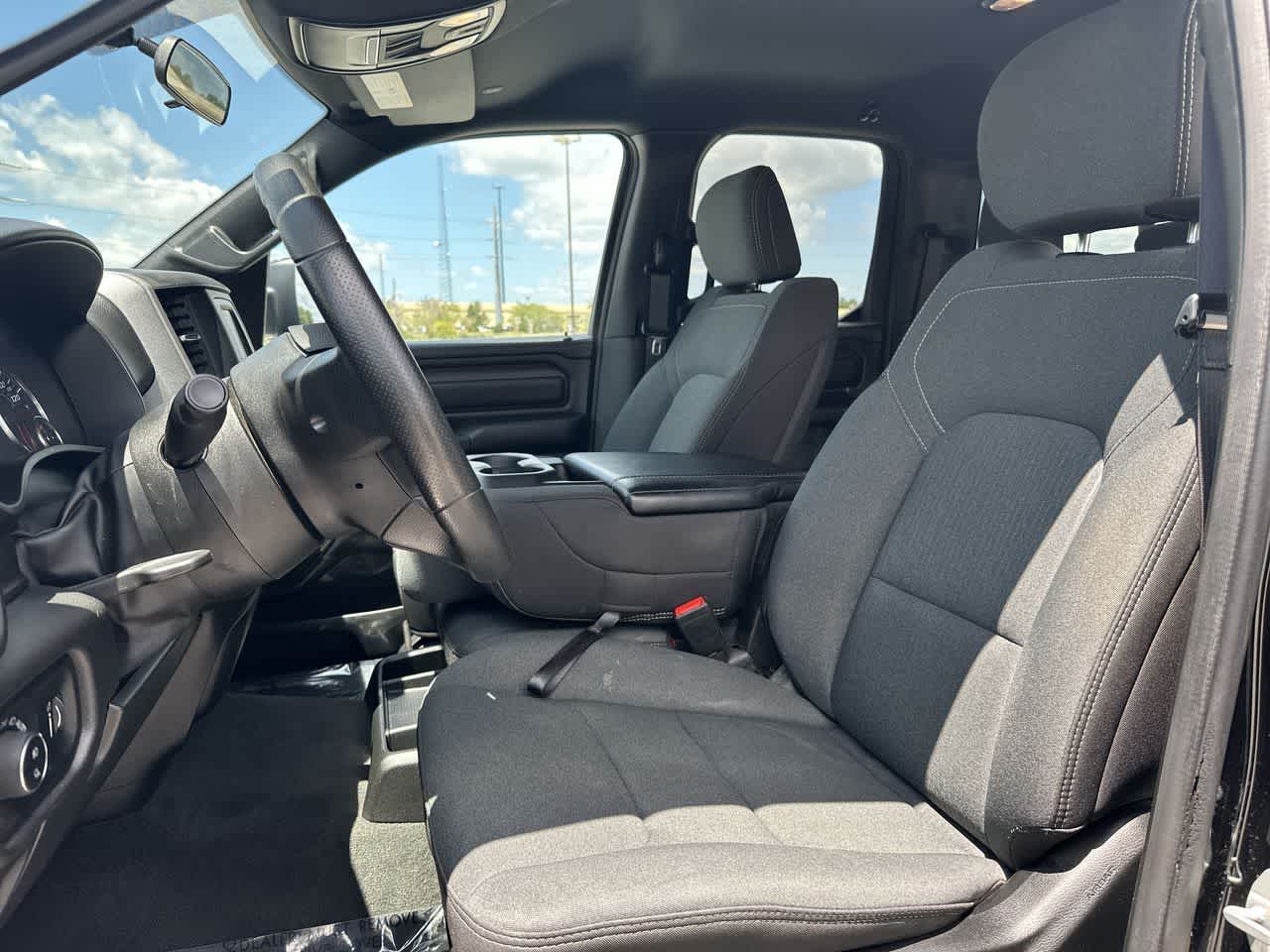 2024 RAM 1500 Tradesman Quad Cab 4x4 6'4' Box
