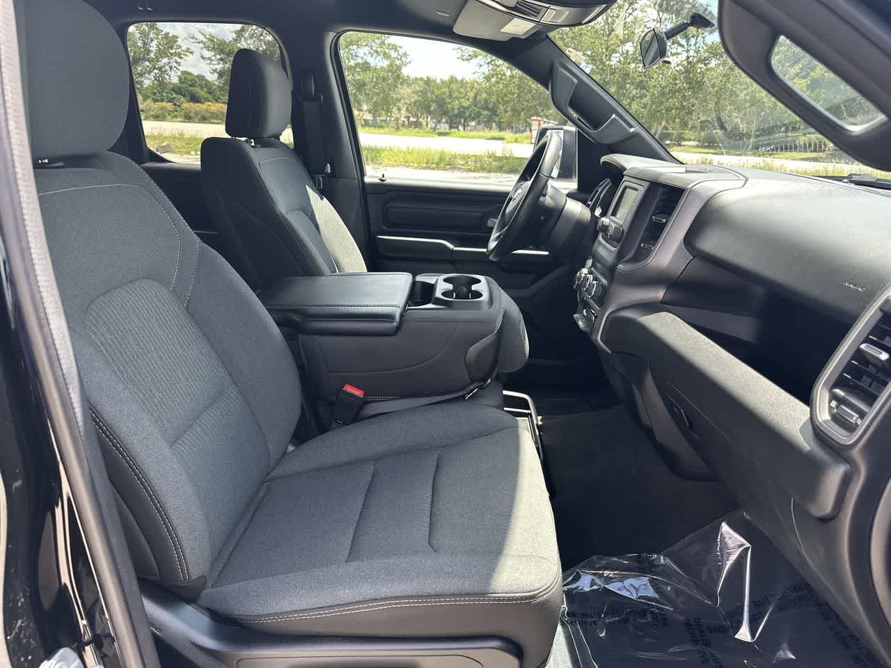 2024 RAM 1500 Tradesman Quad Cab 4x4 6'4' Box