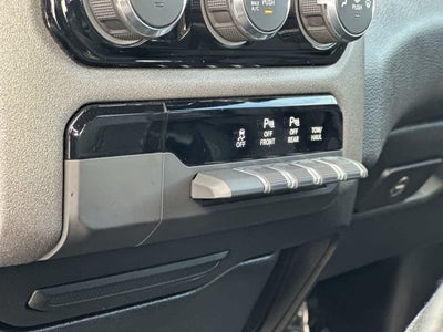 2025 RAM 1500 Tradesman Quad Cab 4x4 6'4' Box
