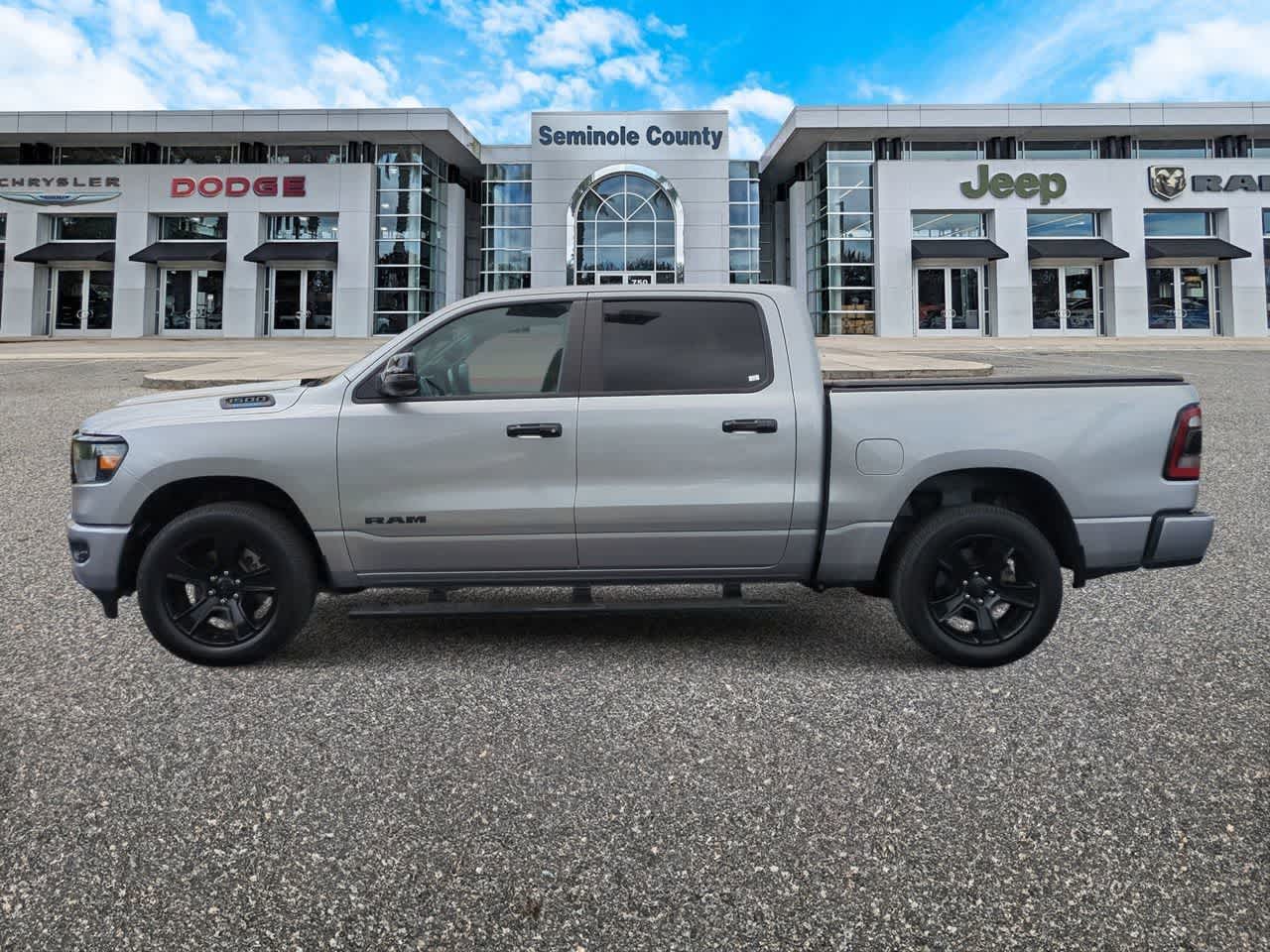 2023 RAM 1500 Big Horn Crew Cab 4x4 5'7' Box