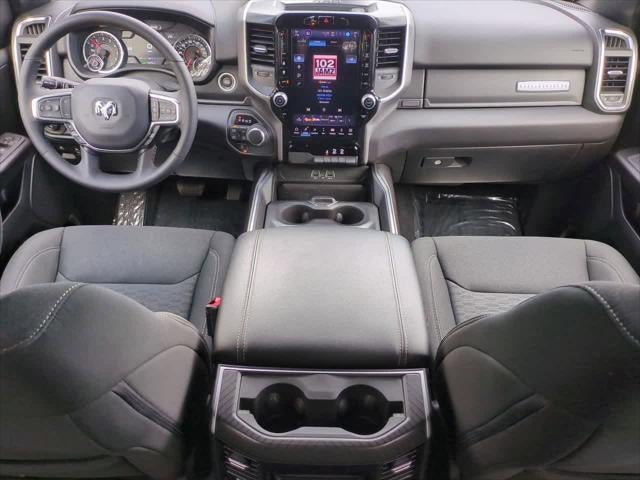 2025 RAM 1500 Big Horn Crew Cab 4x4 5'7' Box