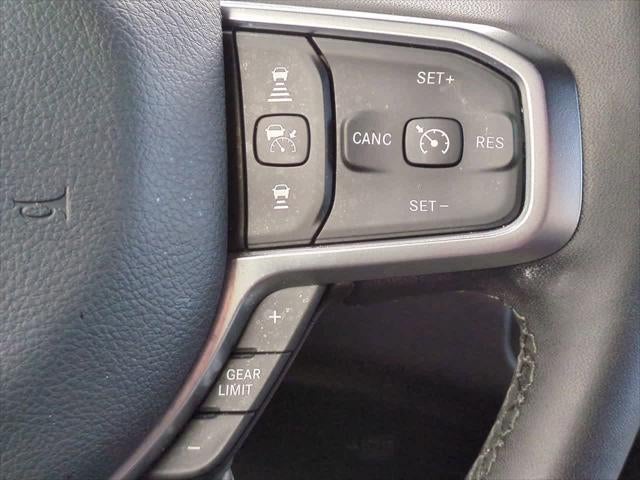 2025 RAM 1500 Big Horn Crew Cab 4x4 5'7' Box