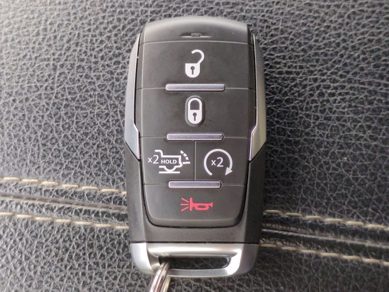 2025 RAM 1500 Big Horn Crew Cab 4x4 5'7' Box