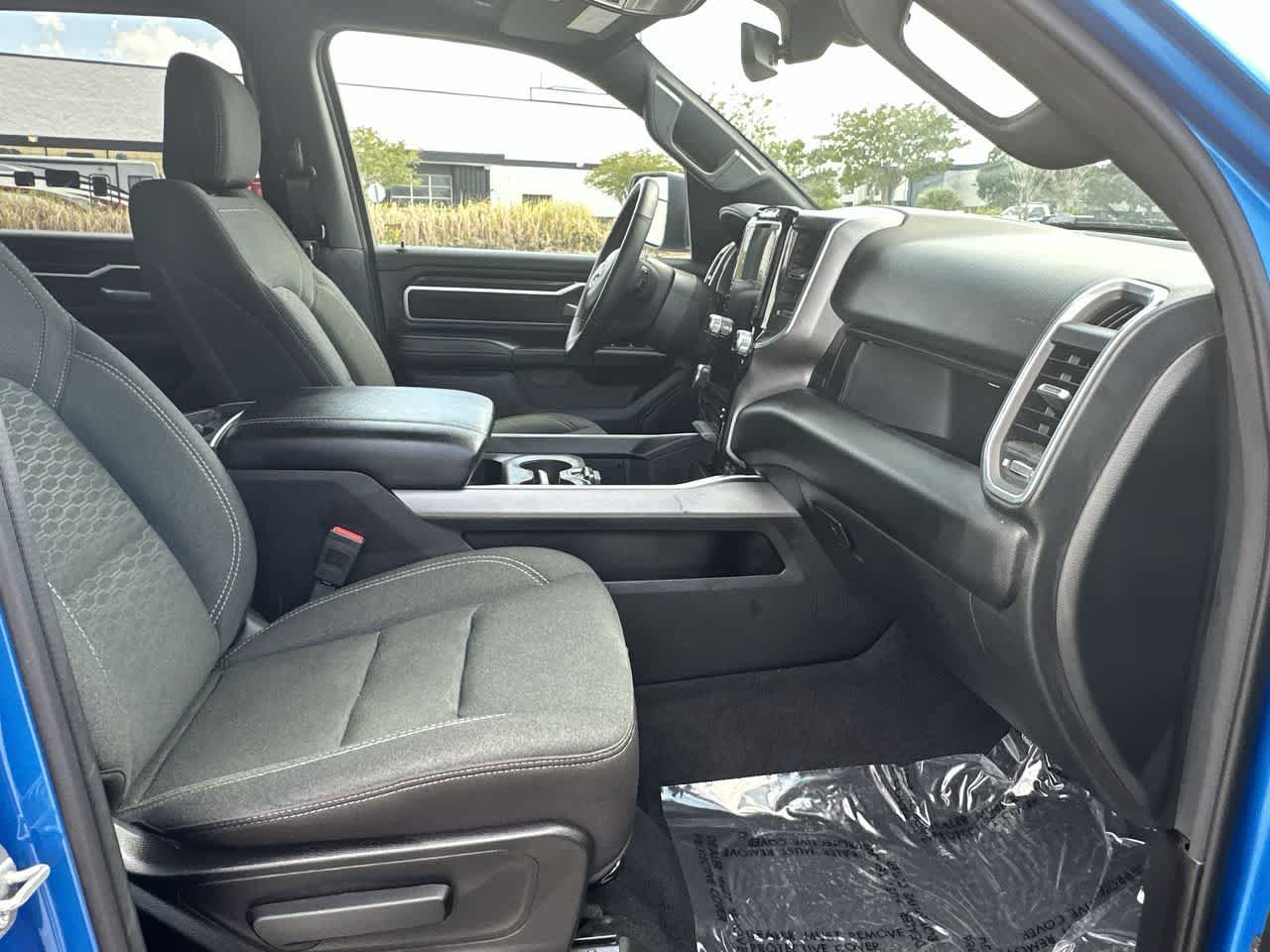 2025 RAM 1500 Big Horn Crew Cab 4x4 5'7' Box