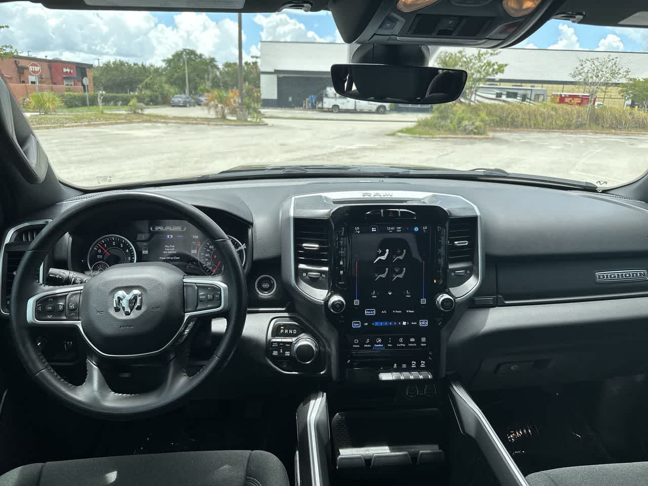 2023 RAM 1500 Big Horn Crew Cab 4x4 5'7' Box