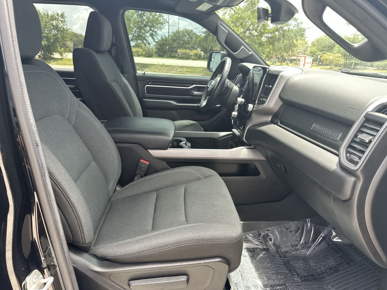 2023 RAM 1500 Big Horn Crew Cab 4x4 5'7' Box