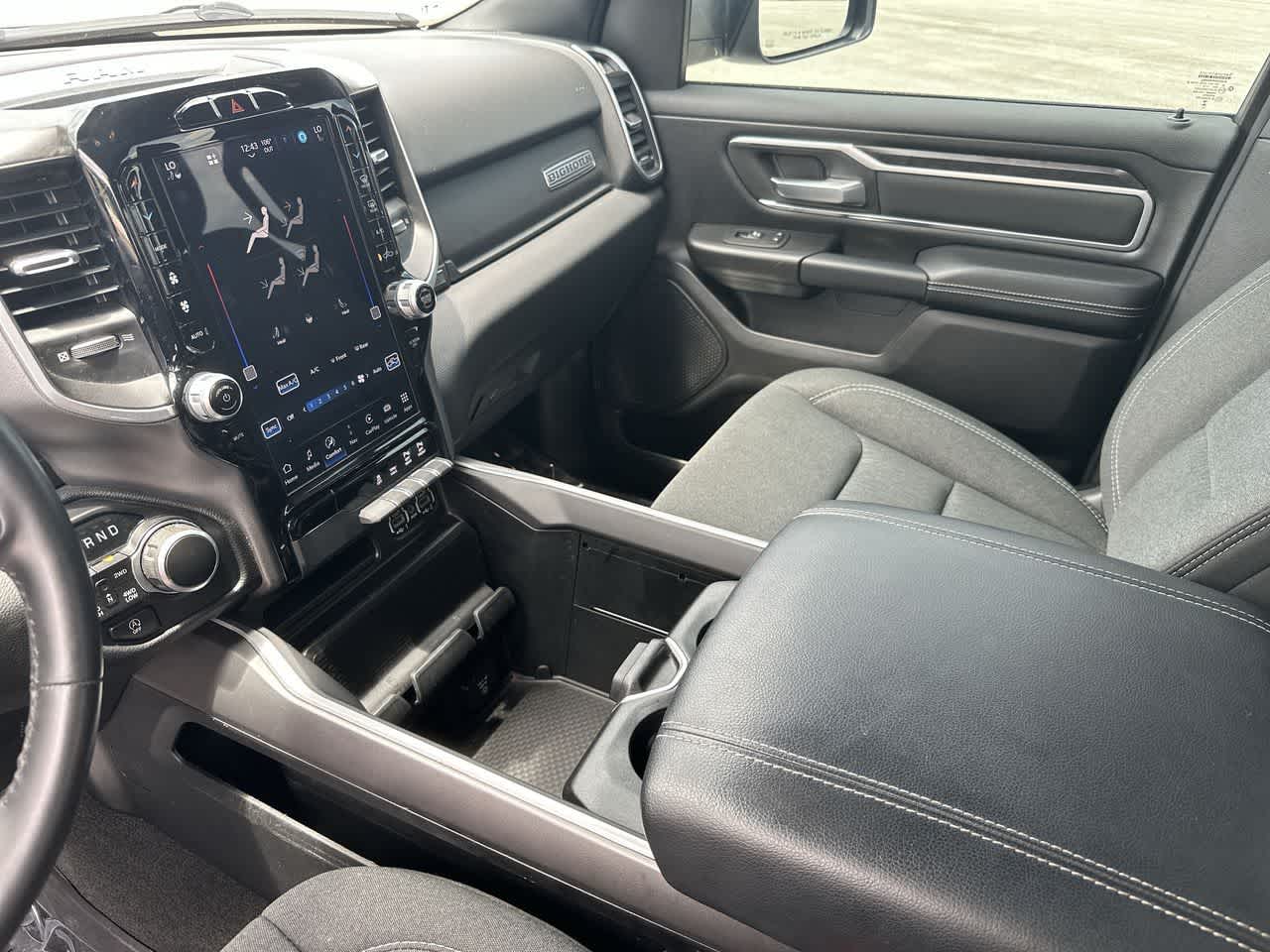 2023 RAM 1500 Big Horn Crew Cab 4x4 5'7' Box