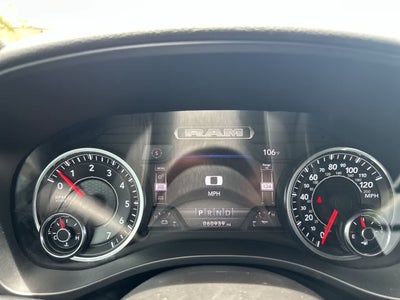 2023 RAM 1500 Big Horn Crew Cab 4x4 5'7' Box