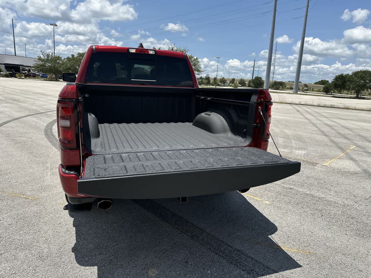 2026 RAM 1500 RAM 1500 BIG HORN CREW CAB 4X4 5'7' BOX