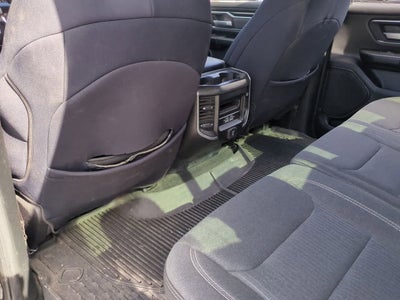 2021 RAM 1500 Big Horn Crew Cab 4x4 5'7' Box