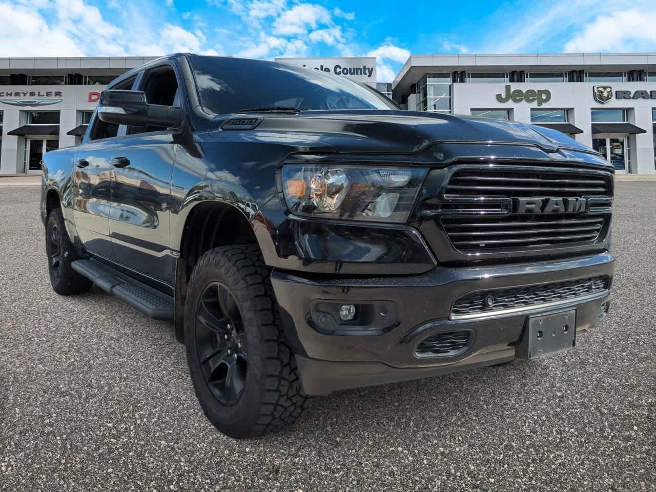 2021 RAM 1500 Big Horn Crew Cab 4x4 5'7' Box