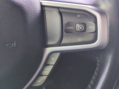 2021 RAM 1500 Big Horn Crew Cab 4x4 5'7' Box