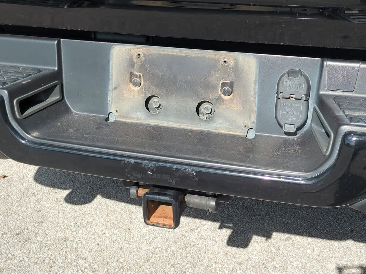 2021 RAM 1500 Big Horn Crew Cab 4x4 5'7' Box