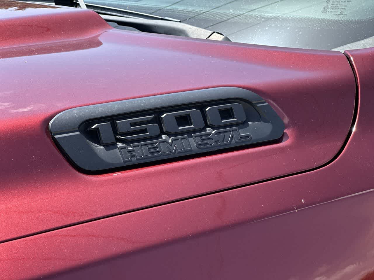 2022 RAM 1500 Big Horn Crew Cab 4x4 5'7' Box