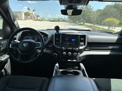 2022 RAM 1500 Big Horn Crew Cab 4x4 5'7' Box