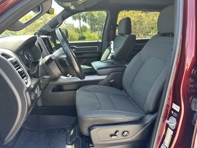 2022 RAM 1500 Big Horn Crew Cab 4x4 5'7' Box