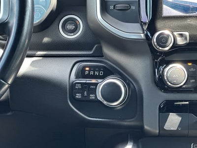 2022 RAM 1500 Big Horn Crew Cab 4x4 5'7' Box
